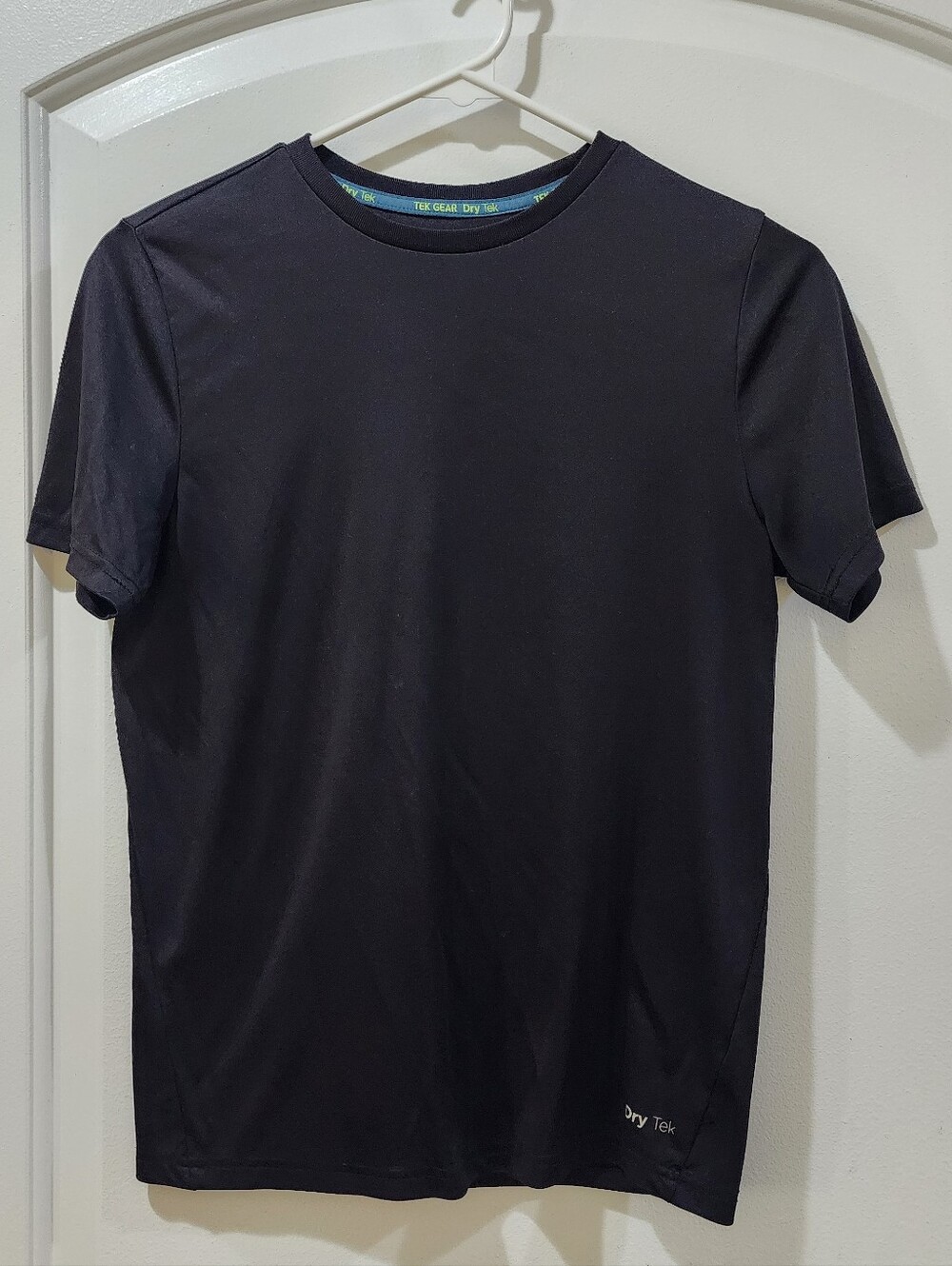 Tek Gear Boy's Black Short Sleeve Crewneck Activewear Compression Shirt Large L
